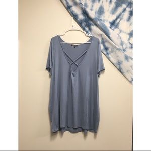 NWOT - Thin stretchy tee!